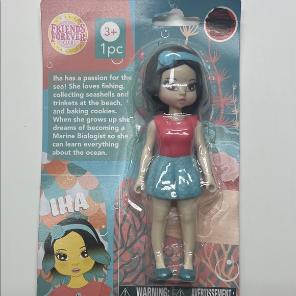 Friends Forever Club Dolls Set - Green, Blue, Red, and Pink Outfits - Picture 11 of 15